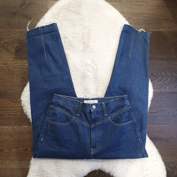 Trave Heidi Cropped Raw Hem Straight Leg Jeans - Picture 3 of 12